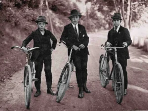 BICICLETA BLANCA